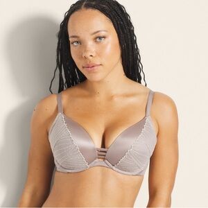 Soma taupe Push-Up Plunge Bra With Lurex Embroidery, size 40DDD.